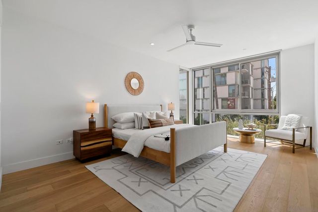 2750 4th 203, San Diego, CA 92103