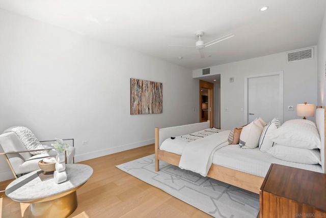 2750 4th 203, San Diego, CA 92103