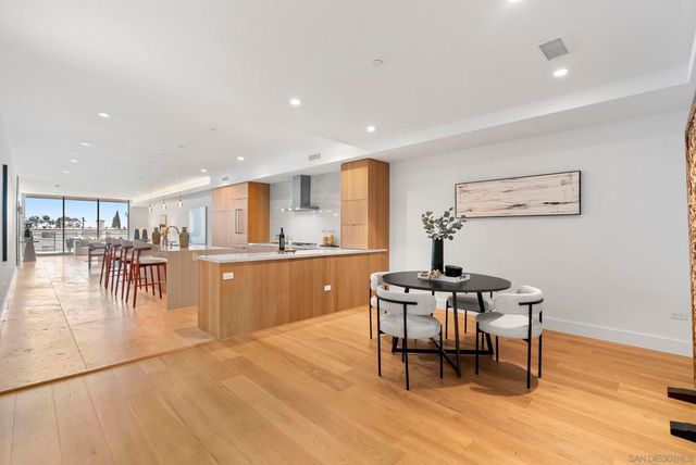 2750 4th 203, San Diego, CA 92103