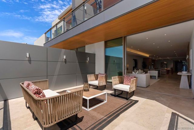 2750 4th 203, San Diego, CA 92103