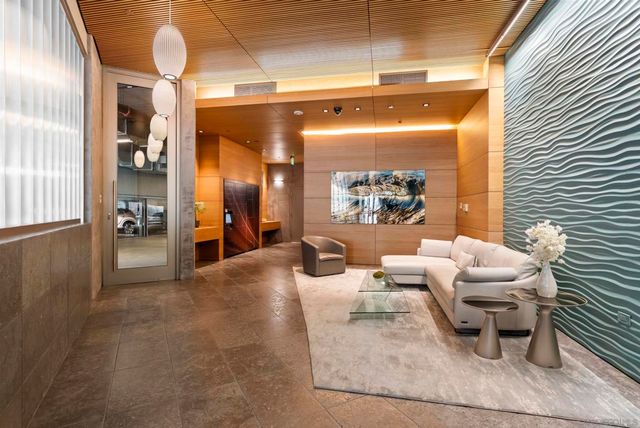 2750 4th 203, San Diego, CA 92103