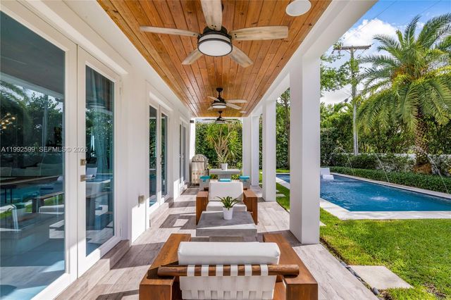 5602 SW 65th Ct, South Miami, FL 33143