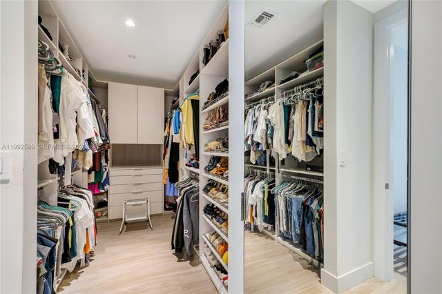 5602 SW 65th Ct, South Miami, FL 33143