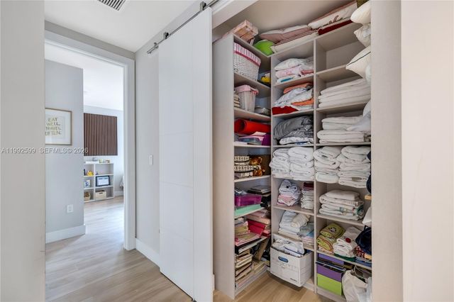 5602 SW 65th Ct, South Miami, FL 33143