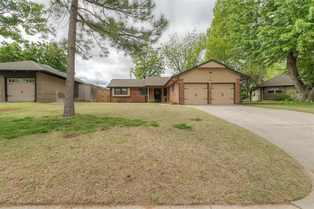 5624 NW 61st Street, Warr Acres, OK 73122