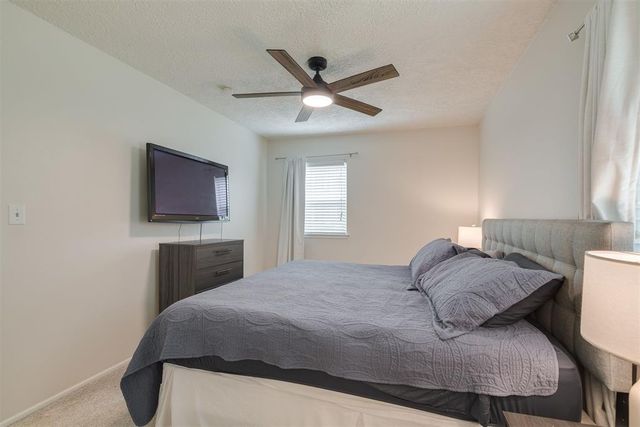 5624 NW 61st Street, Warr Acres, OK 73122
