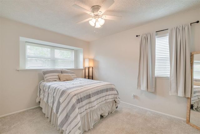 5624 NW 61st Street, Warr Acres, OK 73122