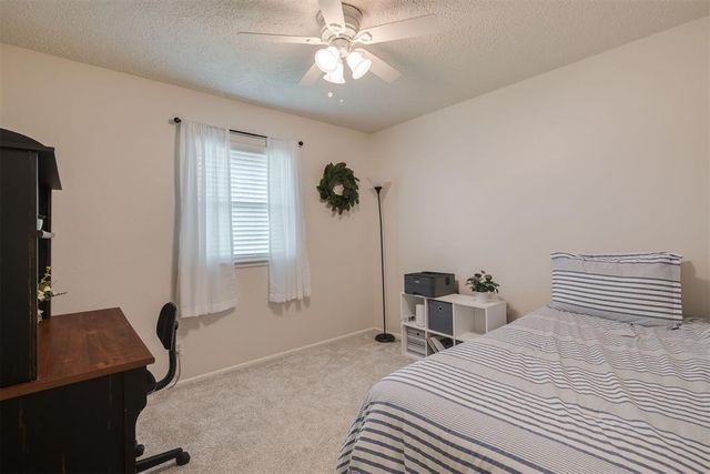 5624 NW 61st Street, Warr Acres, OK 73122