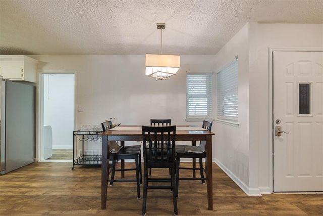 5624 NW 61st Street, Warr Acres, OK 73122