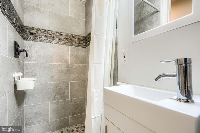 3533 KESWICK RD, Baltimore, MD 21211