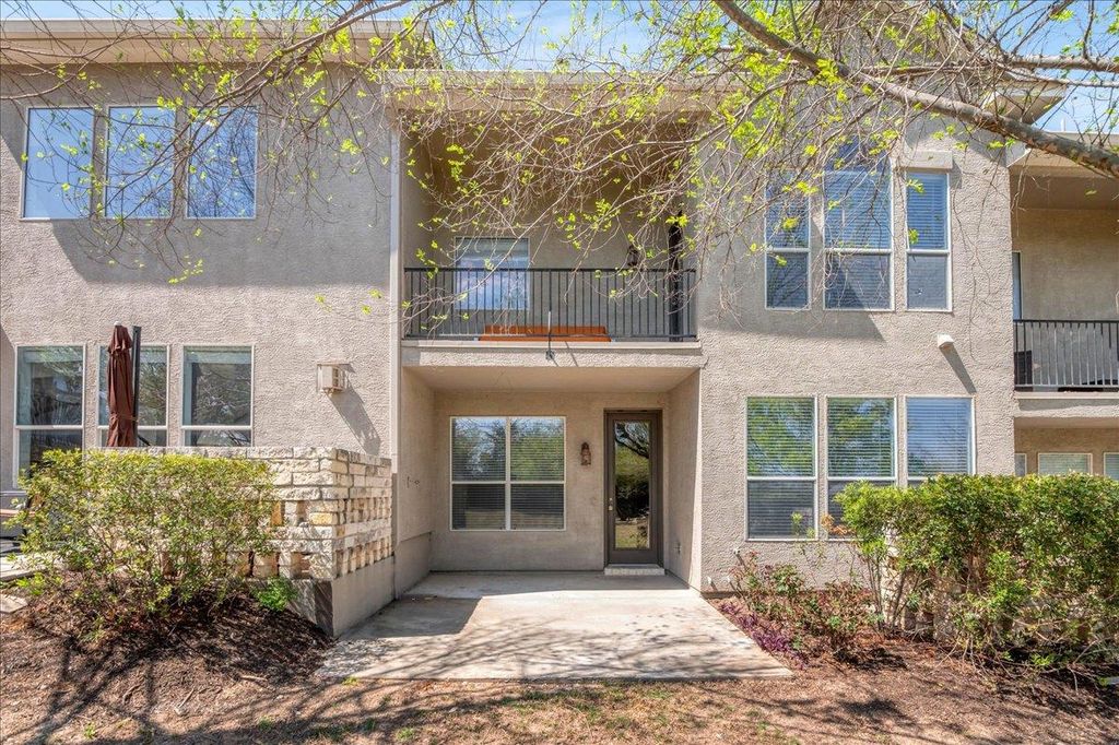114 Aria RDG 802, Lakeway, TX 78738