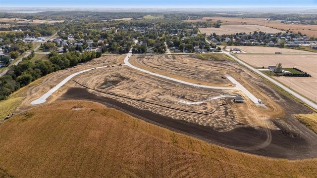 291 Essex Avenue NW, Swisher, IA 52338