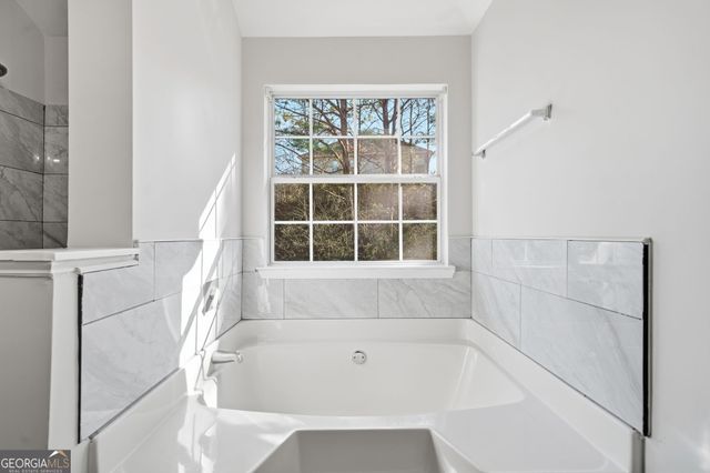 176 FRED BISHOP Drive, Canton, GA 30114