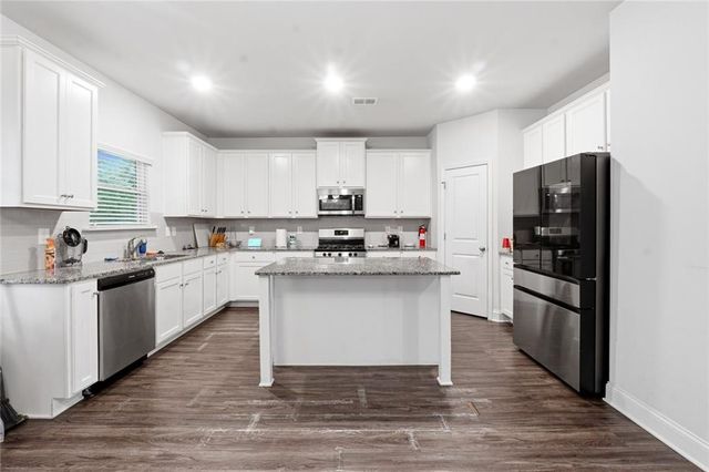 425 Wentworth Circle, Villa Rica, GA 30180