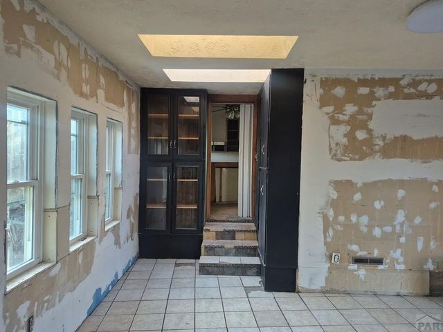 502 E 6th St, La Junta, CO 81050