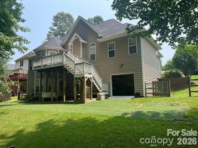 829 Savannah Place Drive, Fort Mill, SC 29715