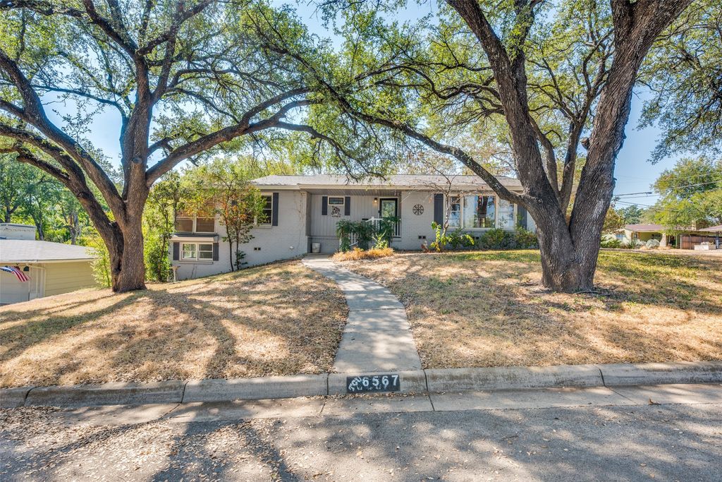 6567 Malvey Avenue, Fort Worth, TX 76116 — exterior