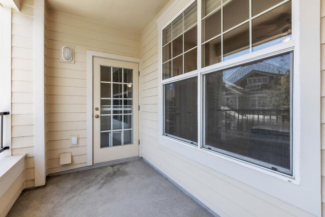 9575 Coney Island Cir, Elk Grove, CA 95758