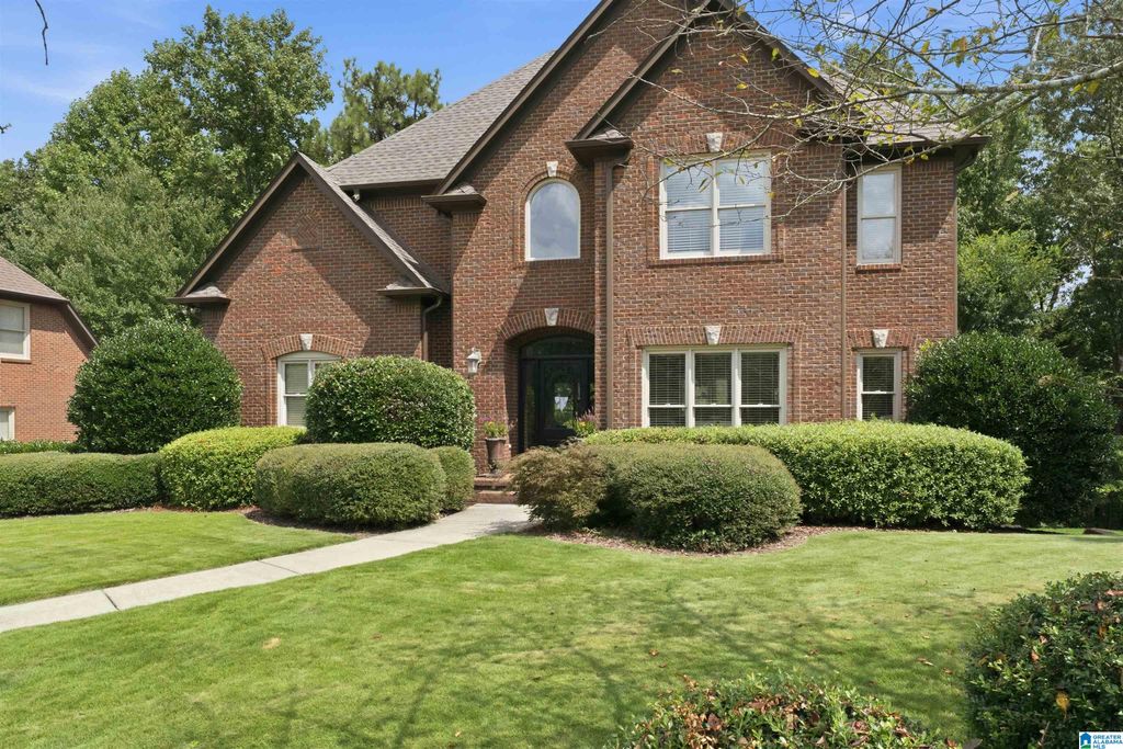 534 HIGHLAND PARK CIRCLE, Birmingham, AL 35242