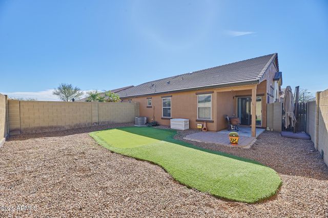 2725 E MINE CREEK Road 1203, Phoenix, AZ 85024