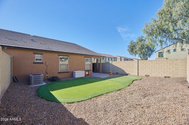 2725 E MINE CREEK Road 1203, Phoenix, AZ 85024