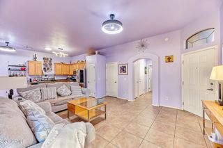 2725 E MINE CREEK Road 1203, Phoenix, AZ 85024
