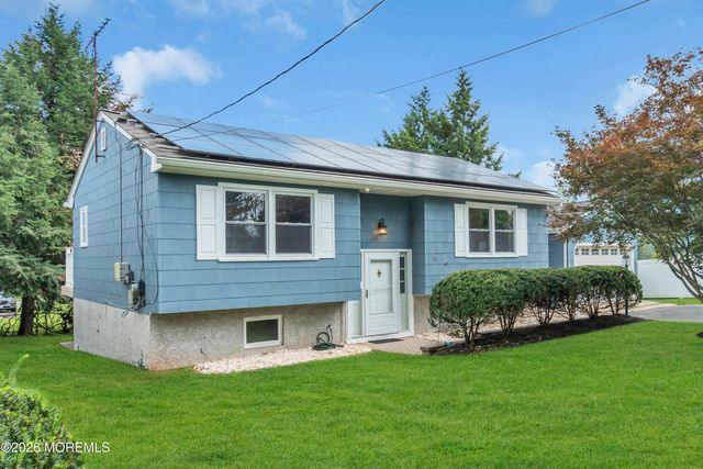 14 Dayton Avenue, Middlesex, NJ 08846
