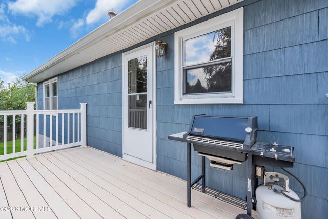 14 Dayton Avenue, Middlesex, NJ 08846