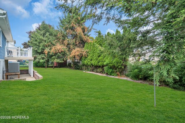 14 Dayton Avenue, Middlesex, NJ 08846