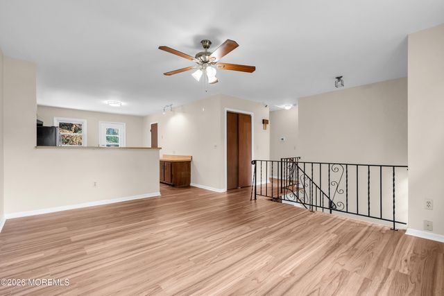 14 Dayton Avenue, Middlesex, NJ 08846