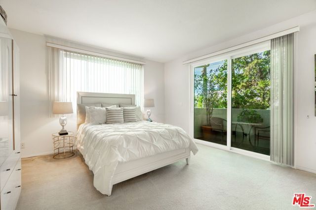 11535 Rochester Avenue 308, Los Angeles, CA 90025