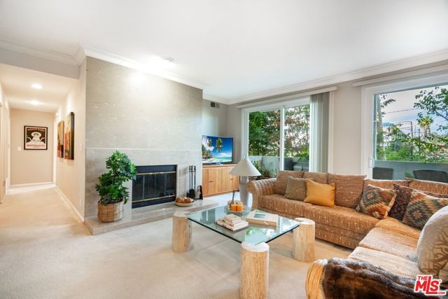 11535 Rochester Avenue 308, Los Angeles, CA 90025