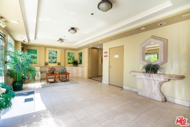 11535 Rochester Avenue 308, Los Angeles, CA 90025