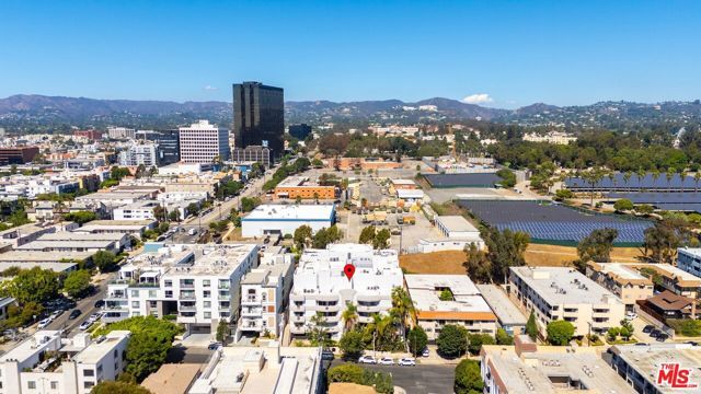 11535 Rochester Avenue 308, Los Angeles, CA 90025