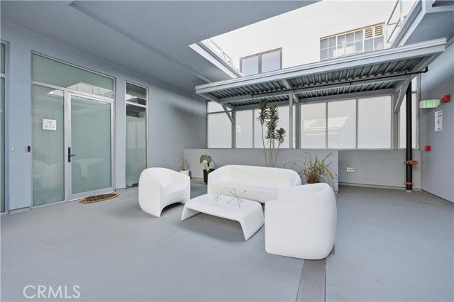 433 Pine 201, Long Beach, CA 90802