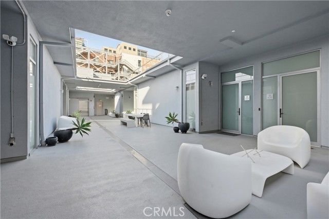 433 Pine 201, Long Beach, CA 90802