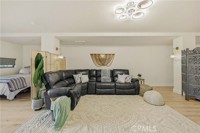 433 Pine 201, Long Beach, CA 90802