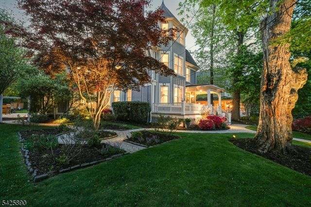378 Park St, Montclair Twp., NJ 07043
