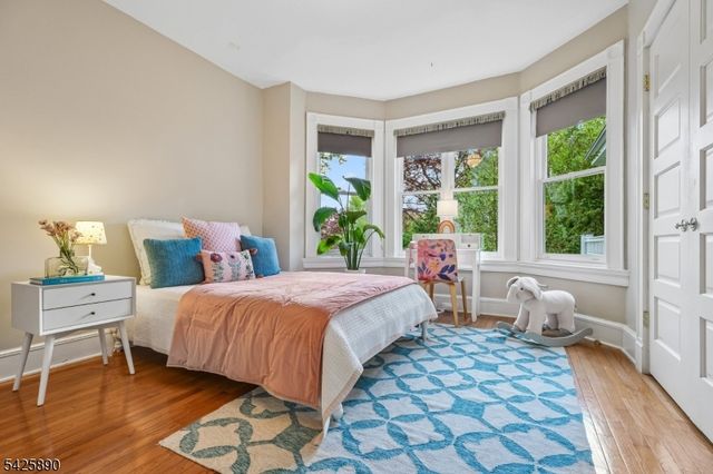 378 Park St, Montclair Twp., NJ 07043