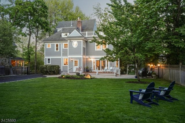 378 Park St, Montclair Twp., NJ 07043