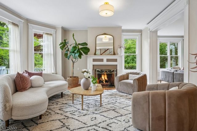 378 Park St, Montclair Twp., NJ 07043