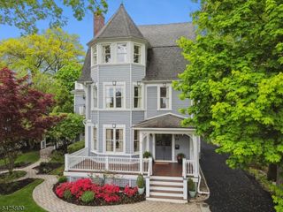 378 Park St, Montclair Twp., NJ 07043