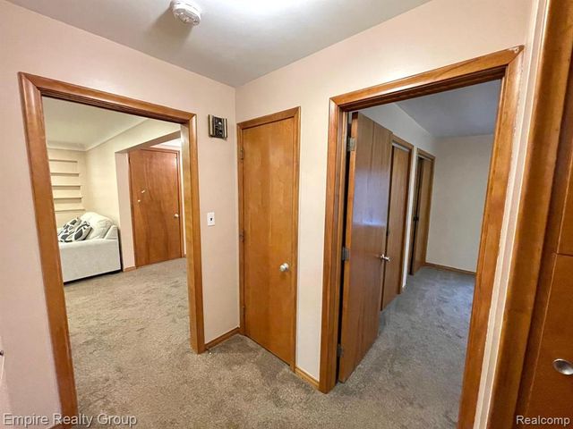 1031 N Vernon Street, Dearborn, MI 48128