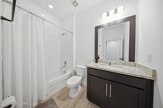1034 Chelan Falls Drive, Deland, FL 32724