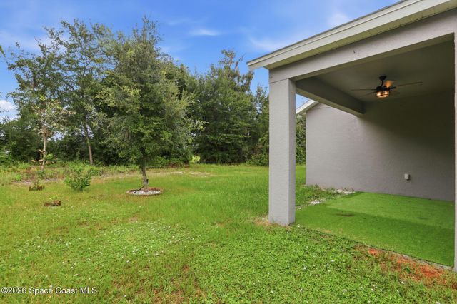 1034 Chelan Falls Drive, Deland, FL 32724