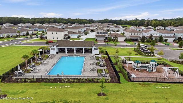 1034 Chelan Falls Drive, Deland, FL 32724