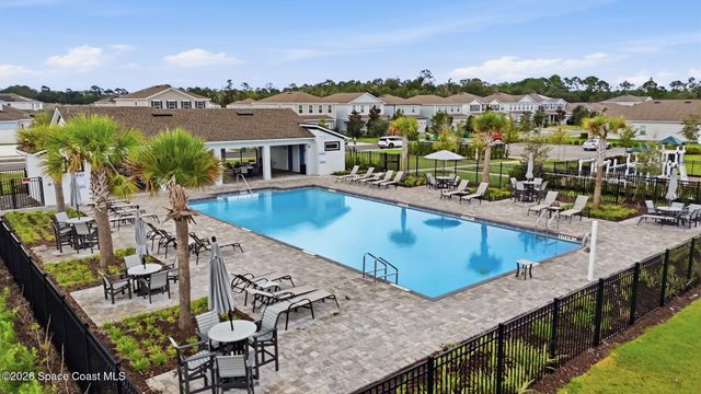 1034 Chelan Falls Drive, Deland, FL 32724