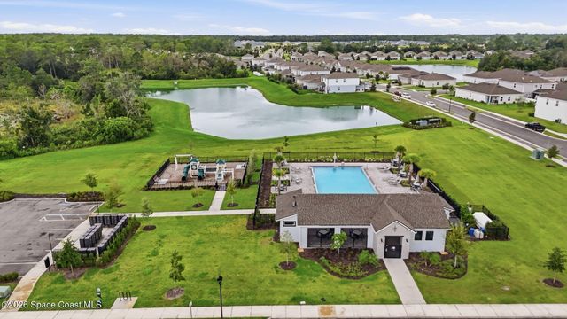 1034 Chelan Falls Drive, Deland, FL 32724