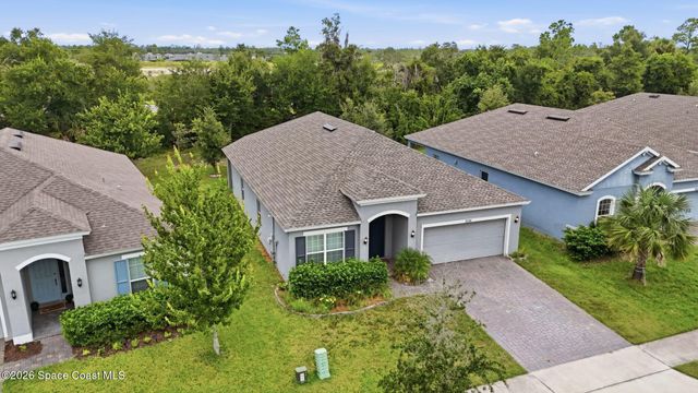 1034 Chelan Falls Drive, Deland, FL 32724