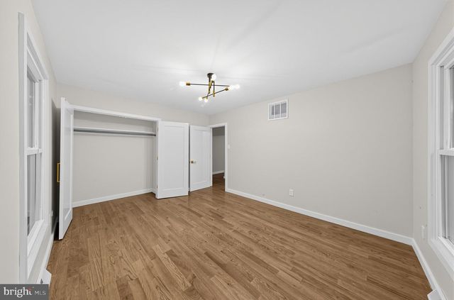1406 OLDMANS CREEK RD, Swedesboro, NJ 08085